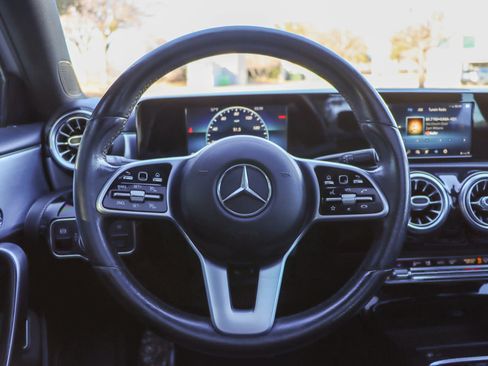 Used 2019 Mercedes-Benz A 220 image 27