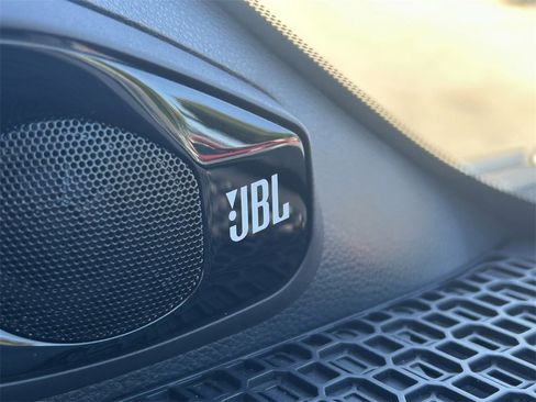 Used 2025 Toyota 4Runner TRD Off-Road Premium image 32