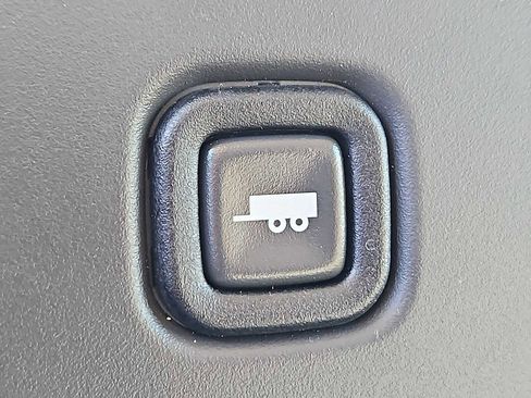 New 2024 Chevrolet Express 3500 w/ Power Convenience Package image 21