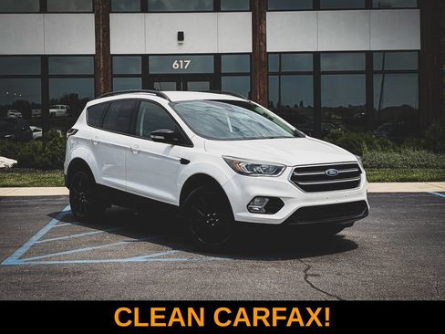 Used 2017 Ford Escape Titanium AWD/4WD image 1