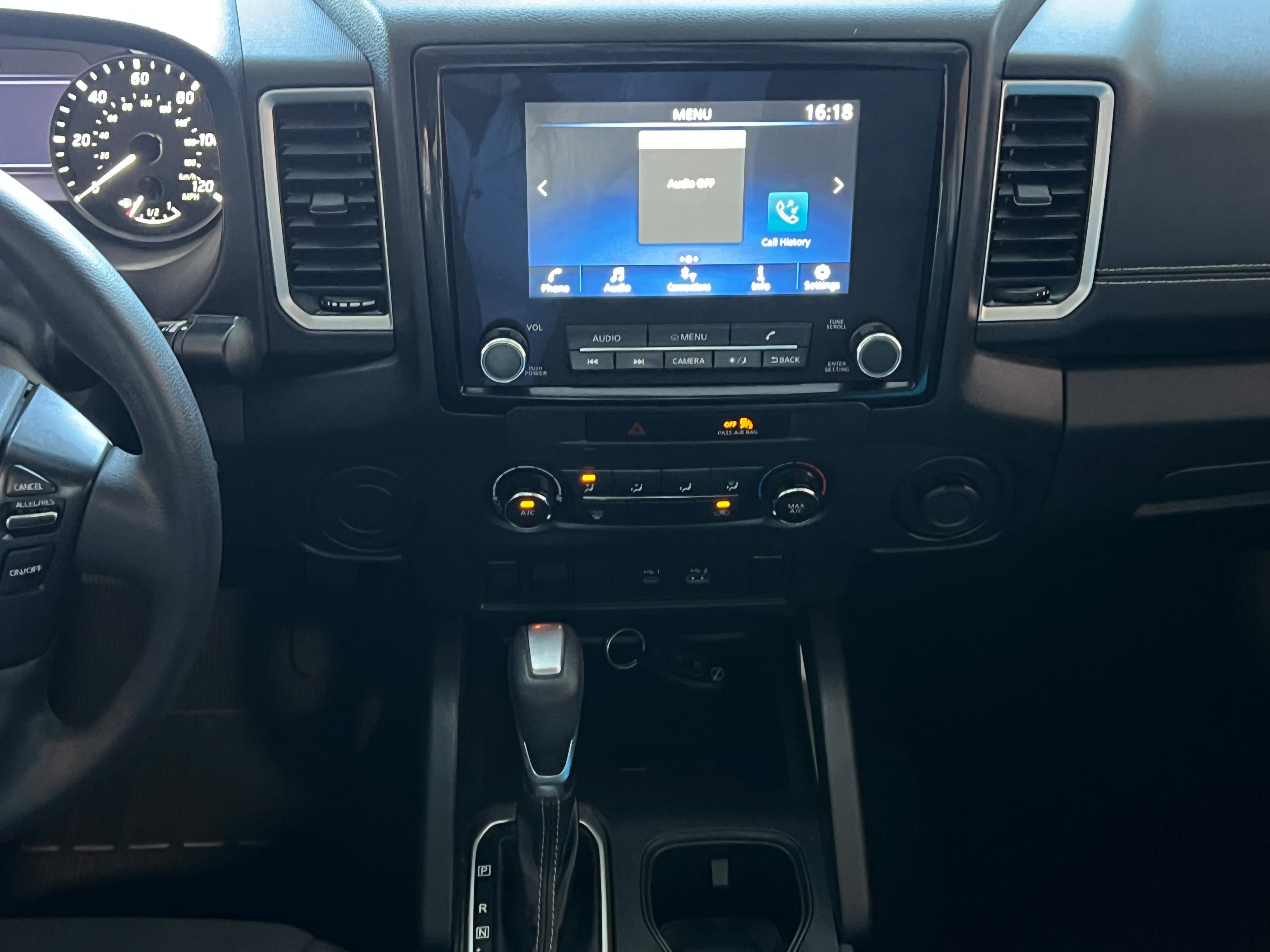 Used 2023 Nissan Frontier SV w/ Tow Package RWD image 24