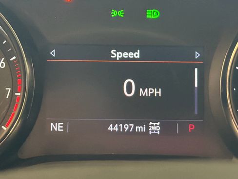 Used 2021 Buick Encore GX Select w/ Sport Touring Package AWD/4WD image 40