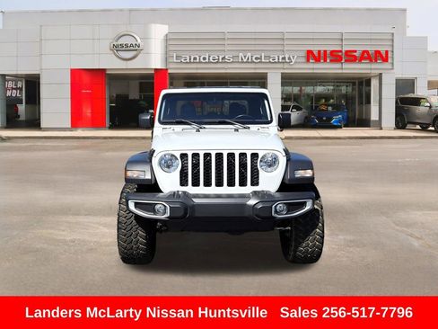 Used 2021 Jeep Gladiator Sport AWD/4WD image 11