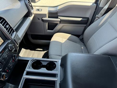 Used 2017 Ford F150 XLT w/ Equipment Group 302A Luxury AWD/4WD image 13