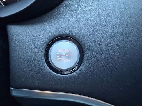 Used 2019 Kia Stinger GT2 image 5