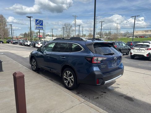 Used 2021 Subaru Outback Touring XT image 5
