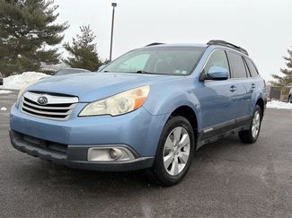 Used 2011 Subaru Outback 2.5i Premium w/ All-Weather Pkg video 1