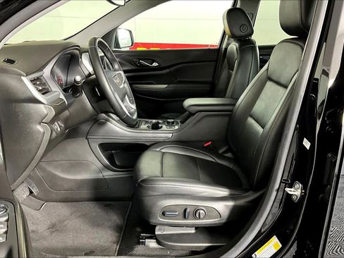 Used 2023 GMC Acadia SLT image 7