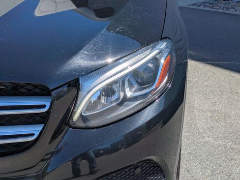 Used 2019 Mercedes-Benz GLC 350e 4MATIC image 10