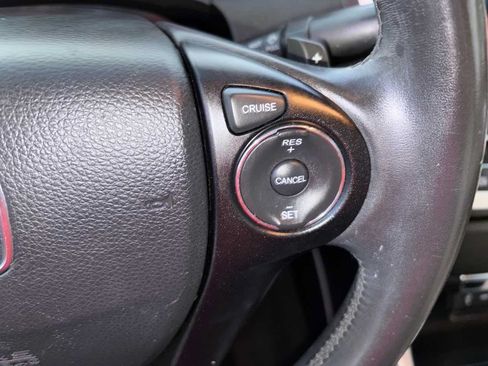 Used 2013 Honda Accord EX-L image 32