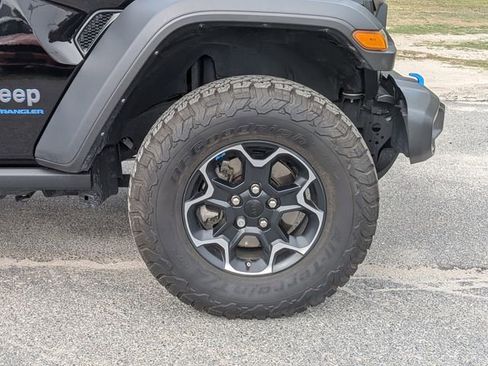 Used 2023 Jeep Wrangler Unlimited Rubicon 4xe image 11