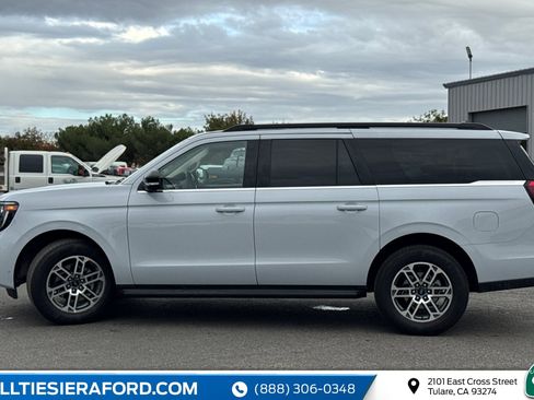 Used 2025 Ford Expedition Max Active image 8