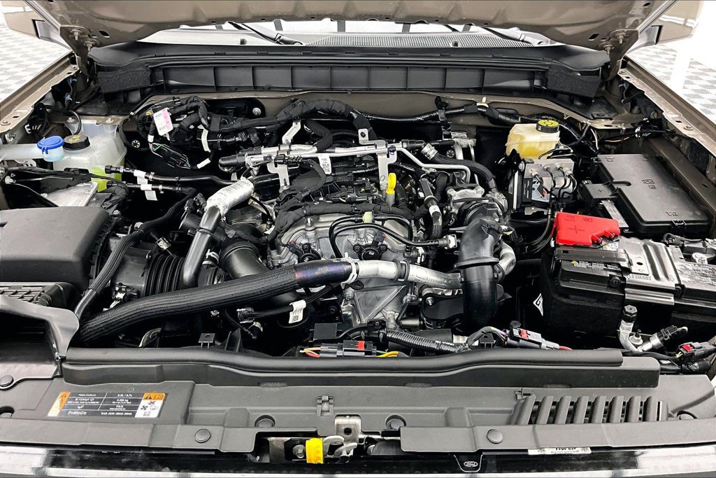New 2026 Ford Bronco Outer Banks AWD/4WD image 12