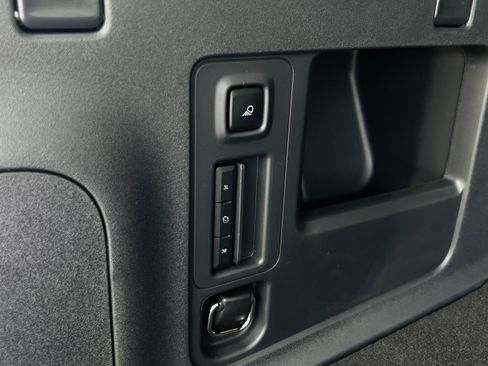 New 2026 Lincoln Navigator L Black Label AWD/4WD image 24