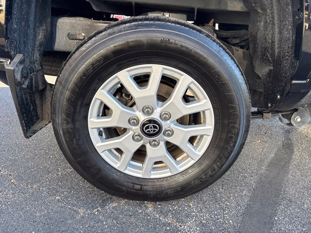 Certified 2024 Toyota Tacoma SR AWD/4WD image 39