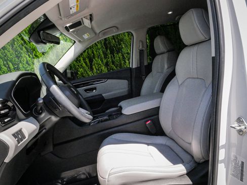 Used 2024 Honda Pilot EX-L image 16