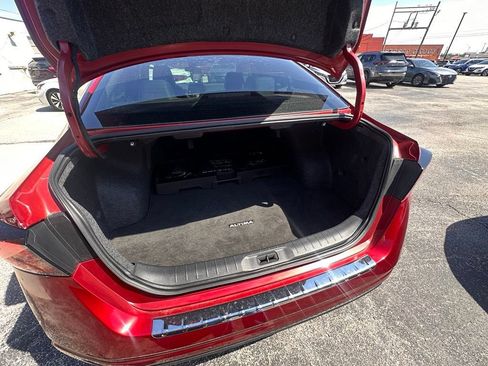 Used 2021 Nissan Altima 2.5 SR w/ SR Premium Package FWD image 5