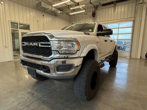Used 2021 RAM 2500 Tradesman image 9