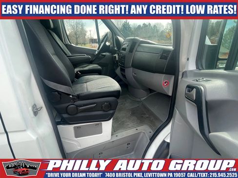 Used 2007 Dodge Sprinter 2500 image 13