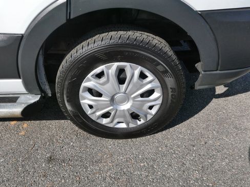 Used 2016 Ford Transit 250 Low Roof w/ Exterior Upgrade Package image 29