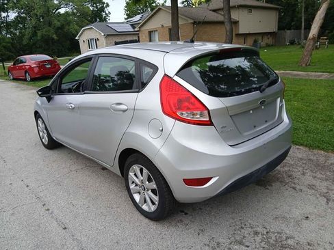 Used 2011 Ford Fiesta SE w/ 203A Rapid Spec Order Code FWD image 8