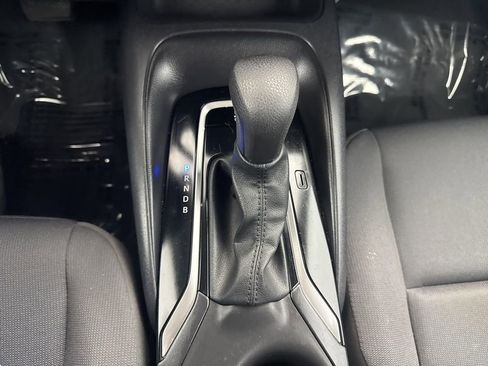 Used 2024 Toyota Corolla LE image 20