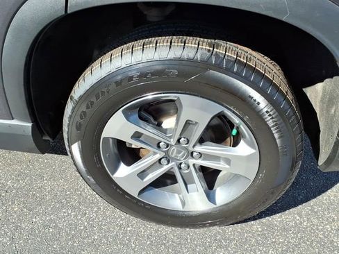 Certified 2025 Honda Pilot EX-L image 12