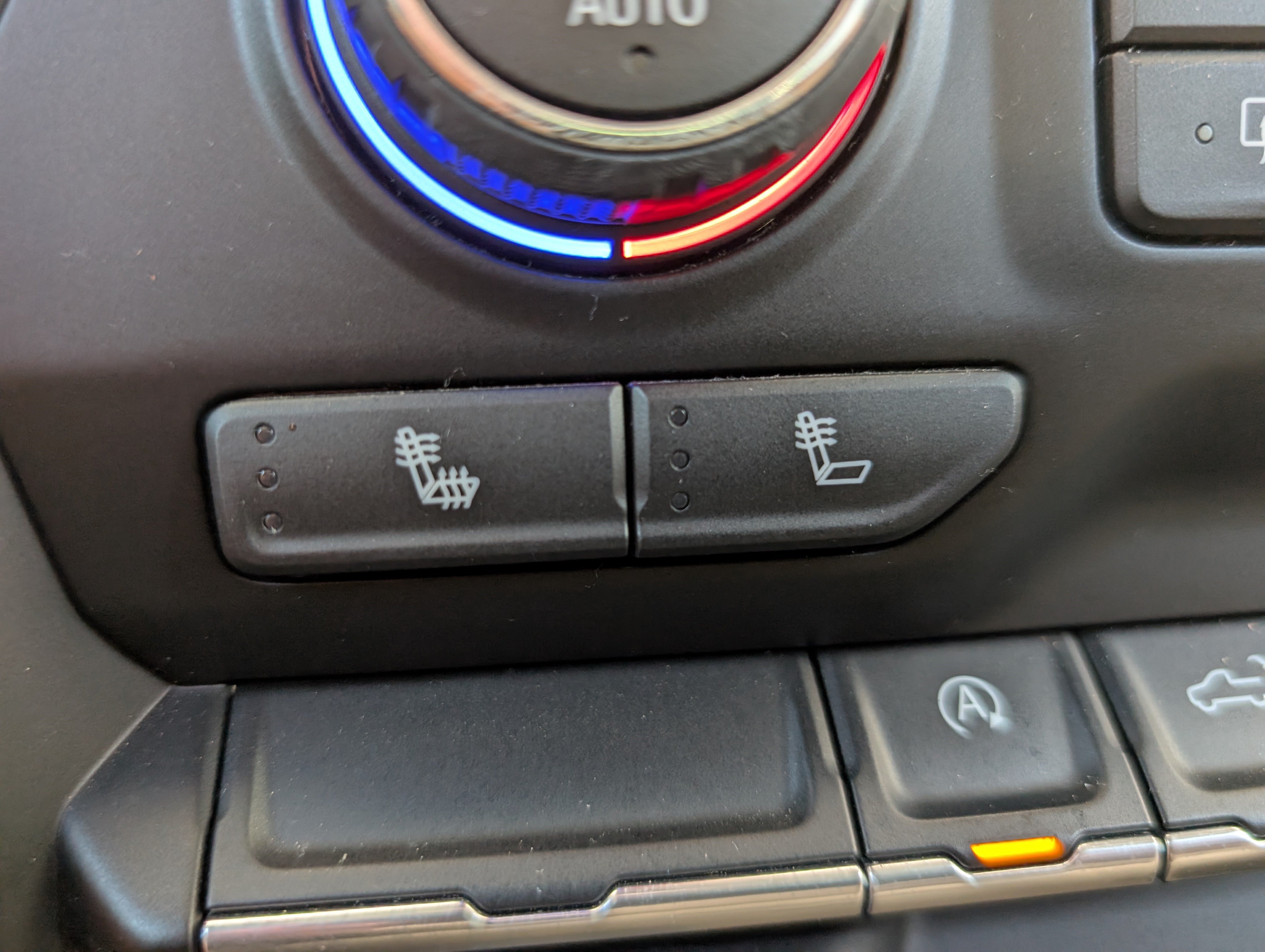 Used 2019 Chevrolet Silverado 1500 LT w/ All-Star Edition RWD image 31