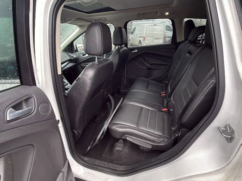 Used 2016 Ford Escape Titanium image 13