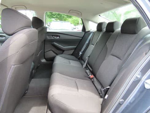 Used 2023 Honda Accord LX image 12