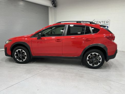 Used 2021 Subaru Crosstrek 2.0i AWD/4WD image 5