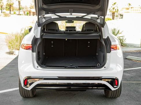 New 2026 Jaguar F-PACE R-Dynamic S image 22