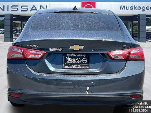 Used 2020 Chevrolet Malibu LT FWD image 6