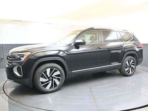 New 2026 Volkswagen Atlas SEL AWD/4WD image 2