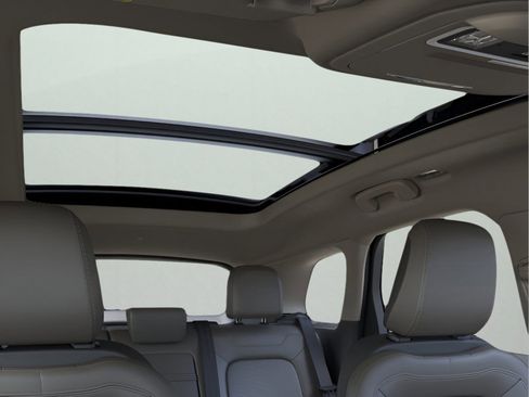 New 2025 Lincoln Corsair Grand Touring w/ Equipment Group 301A image 22