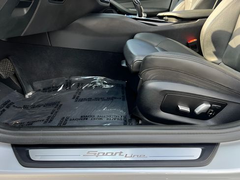 Used 2019 BMW 530i RWD image 37