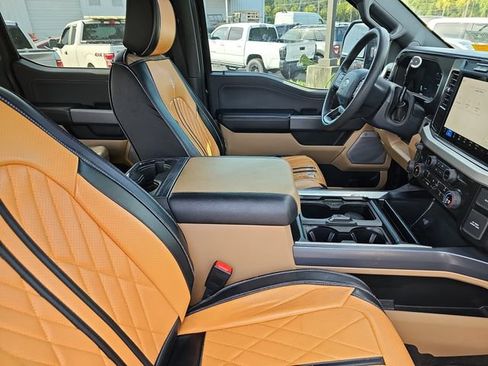 Used 2024 Ford F250 XLT w/ XLT Premium Package AWD/4WD image 10