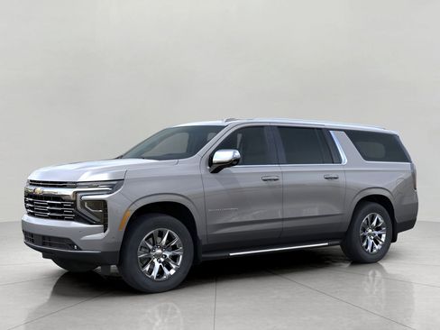New 2026 Chevrolet Suburban Premier AWD/4WD image 2