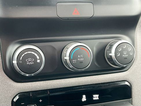 Used 2024 RAM 2500 Tradesman AWD/4WD image 15