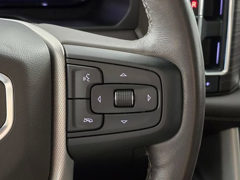 Used 2022 GMC Yukon XL Denali AWD/4WD image 34