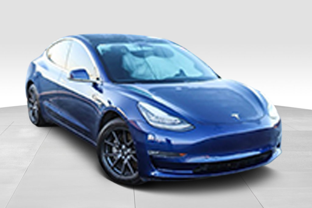 Used 2018 Tesla Model 3 Long Range RWD image 2