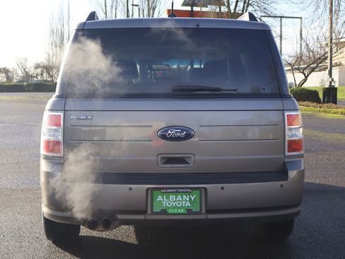 Used 2012 Ford Flex SE image 5