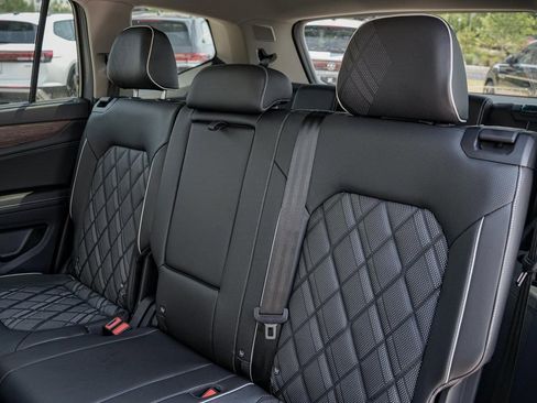 New 2025 Volkswagen Atlas SEL Premium R-Line AWD/4WD image 23