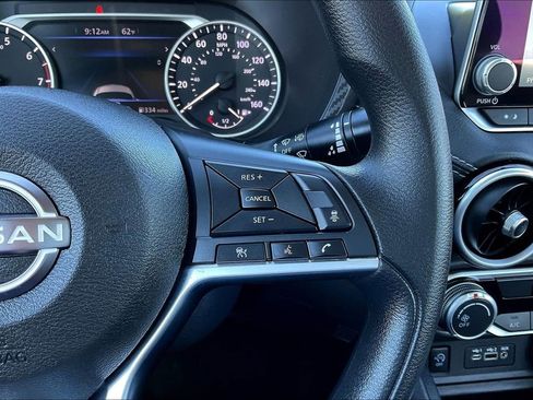 Used 2025 Nissan Sentra SV image 12