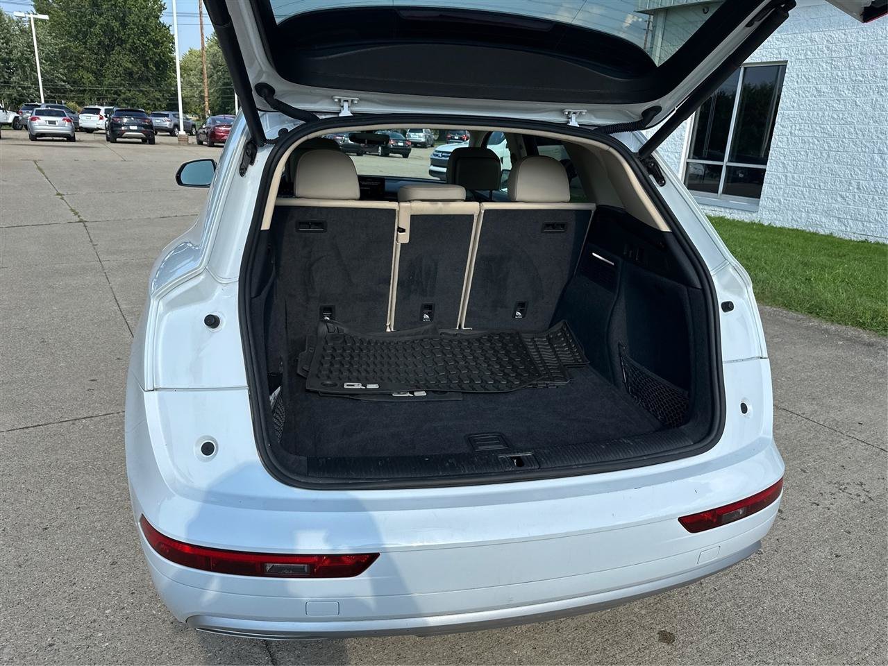 Used 2019 Audi Q5 2.0T Premium AWD/4WD image 13
