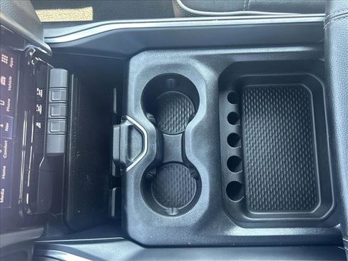 Used 2025 RAM 1500 Laramie image 14