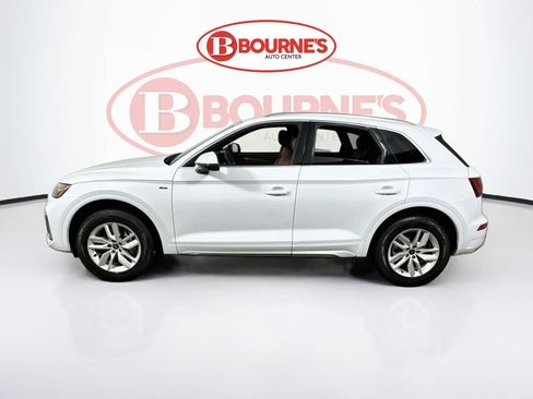 Used 2023 Audi Q5 2.0T Premium w/ Convenience Package AWD/4WD image 7