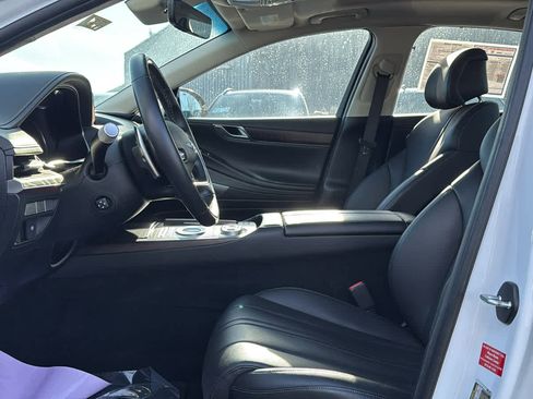 Used 2022 Genesis G80 2.5T w/ Advanced Package image 12