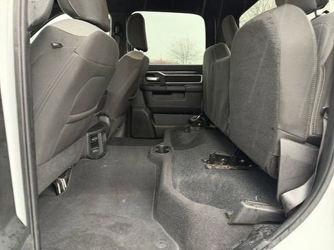 Used 2024 RAM 2500 Big Horn image 30