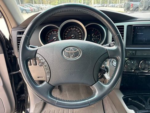 Used 2006 Toyota 4Runner Limited image 17